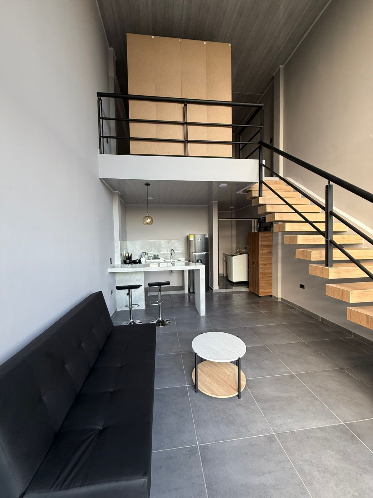 Vive la Experiencia de un Apartamento Amoblado Moderno