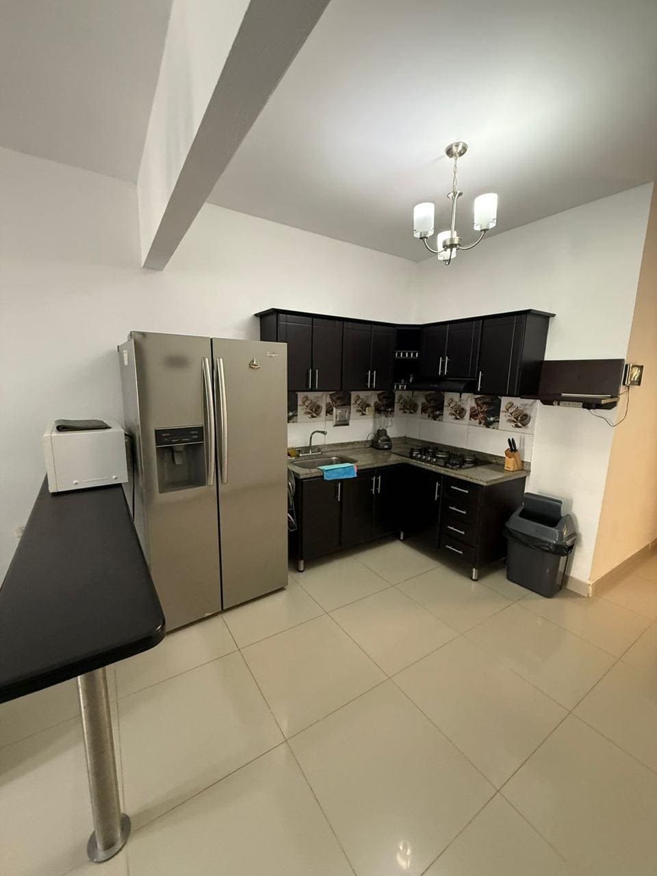 Casa de 2 Pisos en Venta