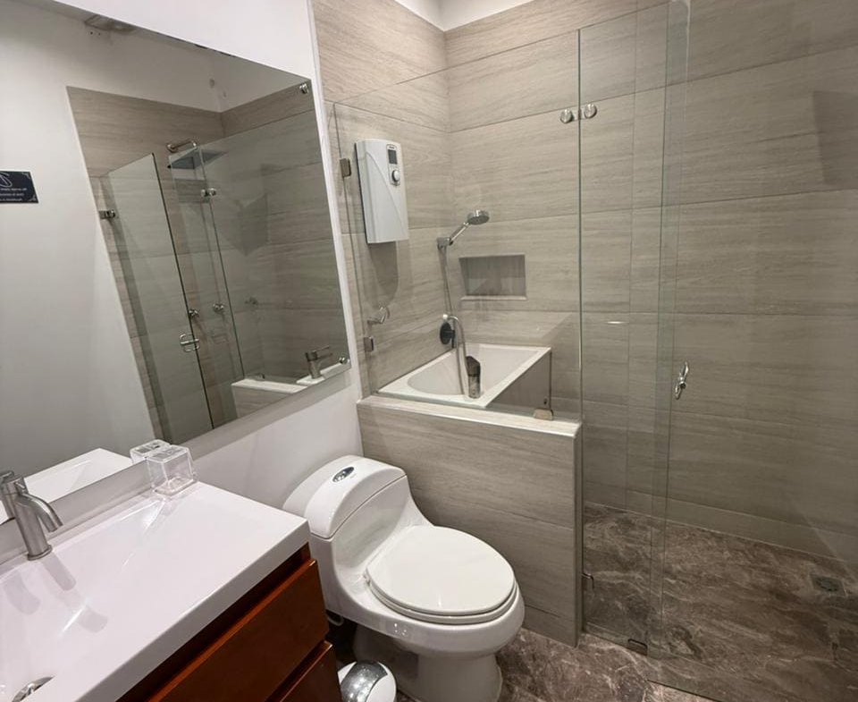 Casa de 2 Pisos en Venta
