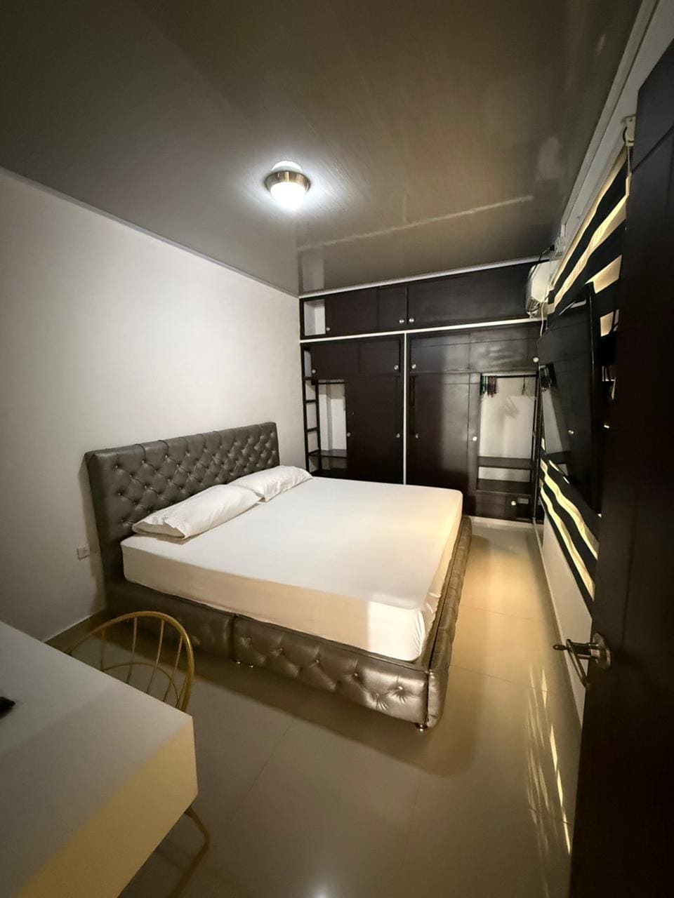 Casa de 2 Pisos en Venta