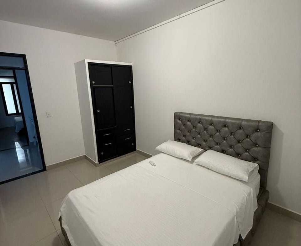 Casa de 2 Pisos en Venta