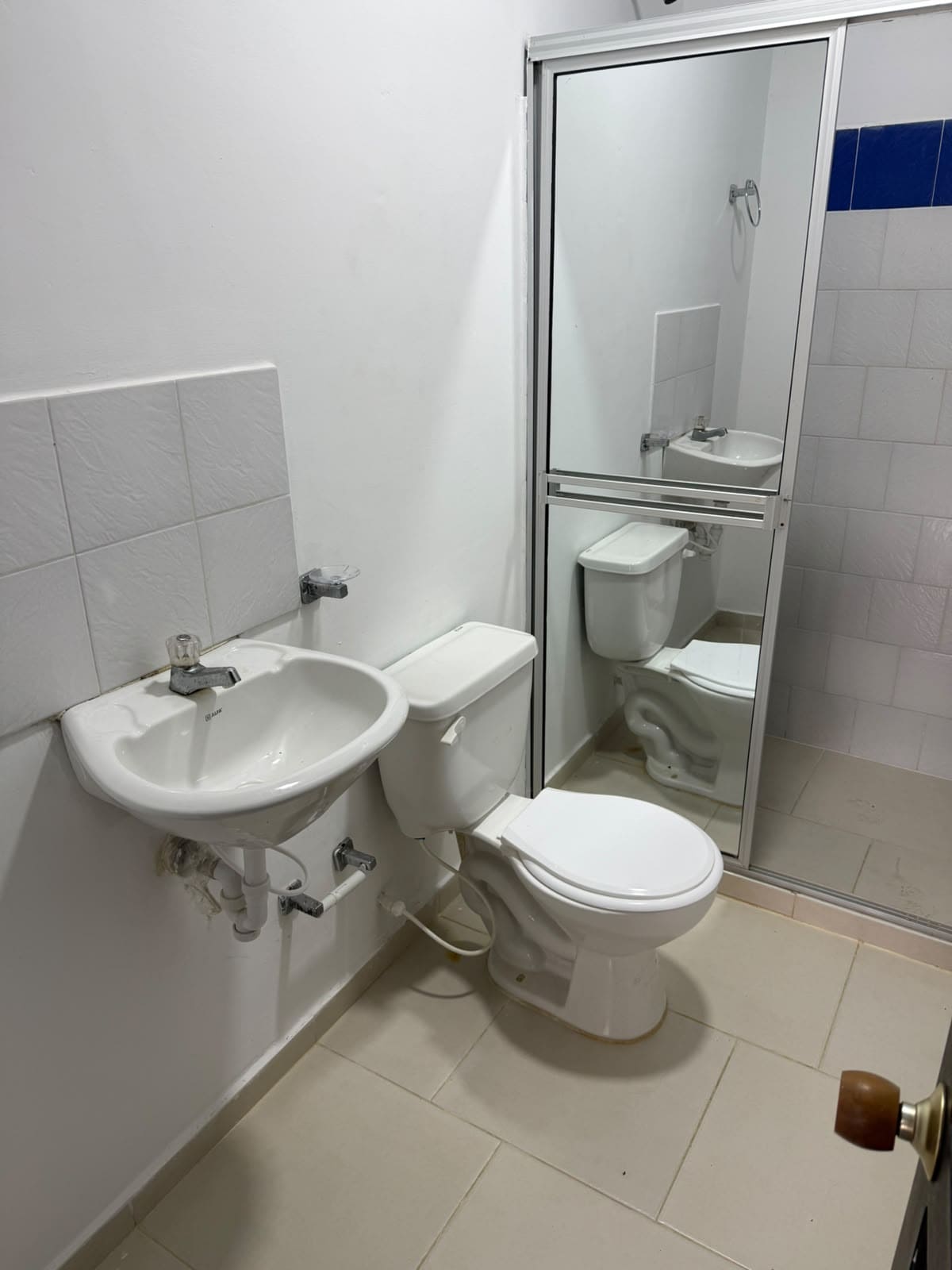 Casa en Arriendo de 1 Piso con Patio y Garaje
