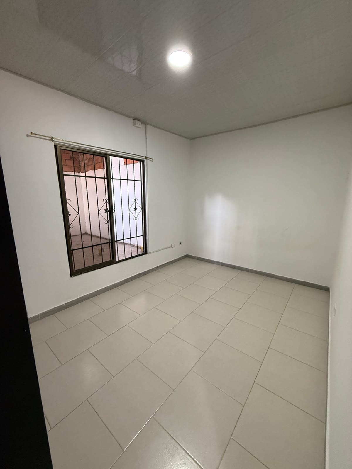 Casa en Arriendo de 1 Piso con Patio y Garaje