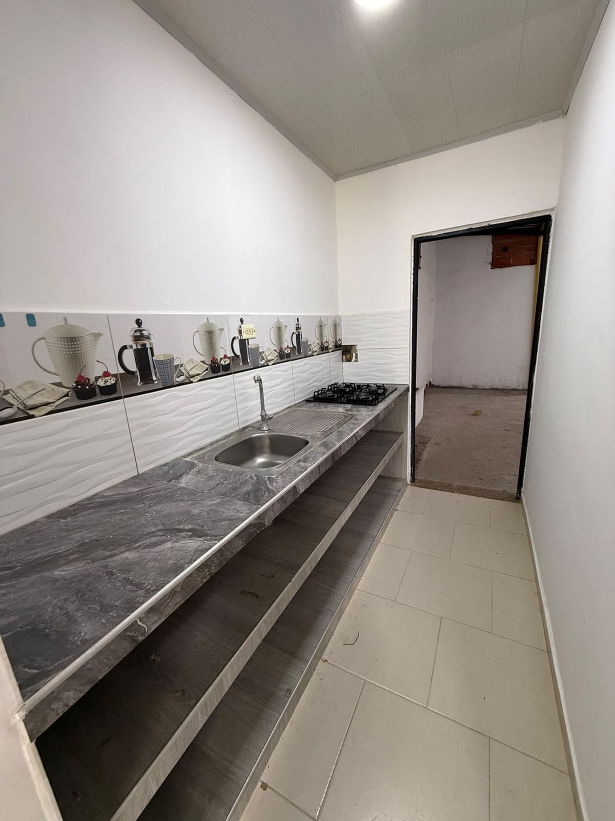 Casa en Arriendo de 1 Piso con Patio y Garaje